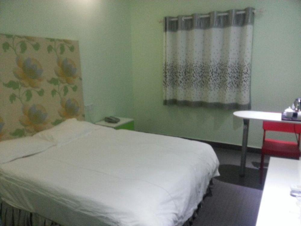 Shuiba Hotel Guangzhou Bagian luar foto