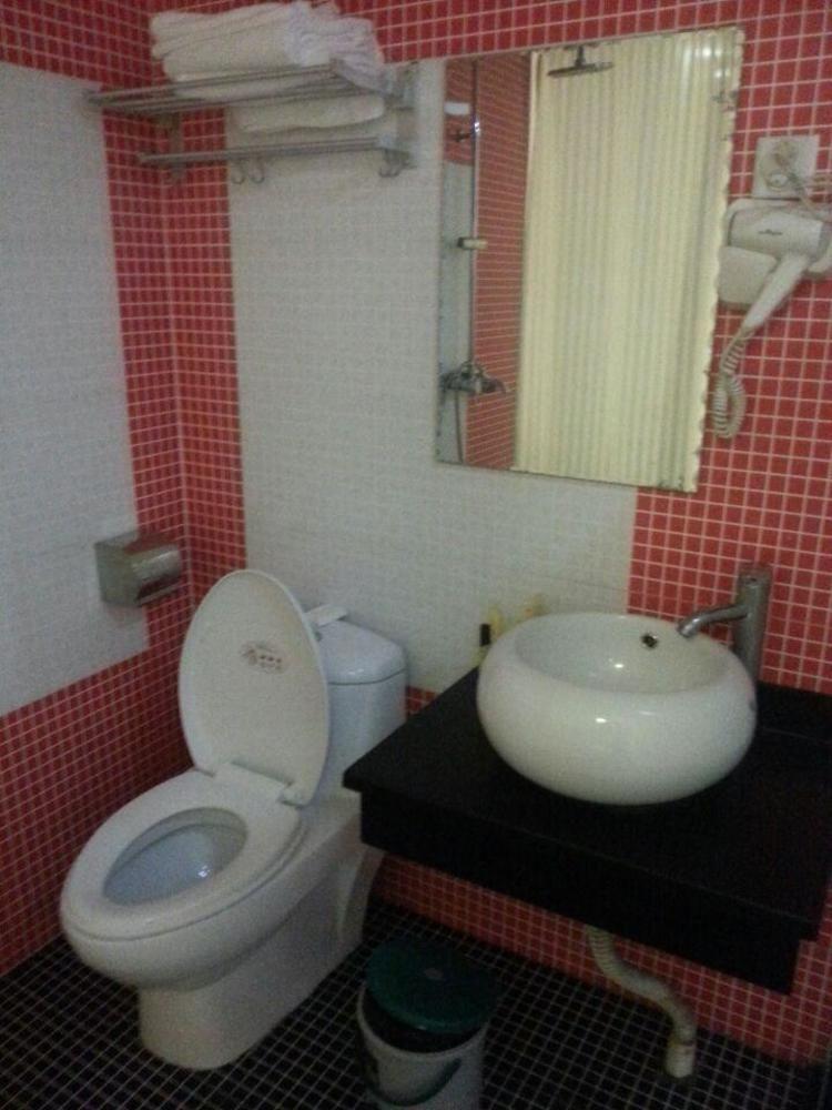 Shuiba Hotel Guangzhou Bagian luar foto
